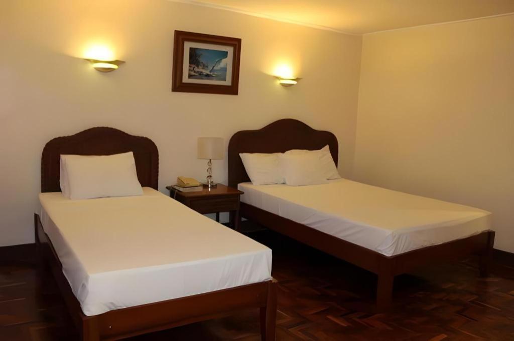 Vacation Hotel Себу Экстерьер фото