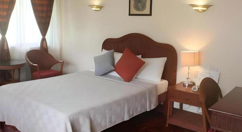 Vacation Hotel Себу Экстерьер фото